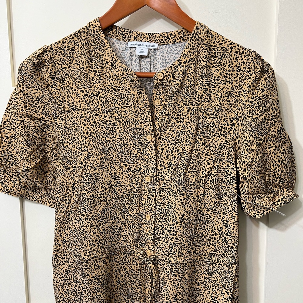 NWT Amazon Essentials Half-Sleeve Dress, XS, Chic & Versatile